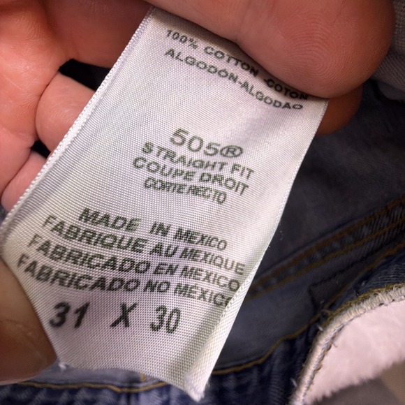 VTG Y2K Levi's Jeans 505 Straight Fit Men's 31x29 Light Wash Distressed Denim - Picture 5 of 6